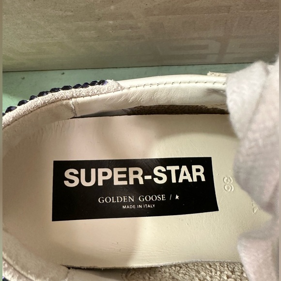 Golden Goose Superstar Shoes - Picture 3 of 10